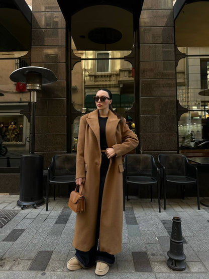 Sublimez votre style : Découvrez notre collection de trench-coats chics et tendance